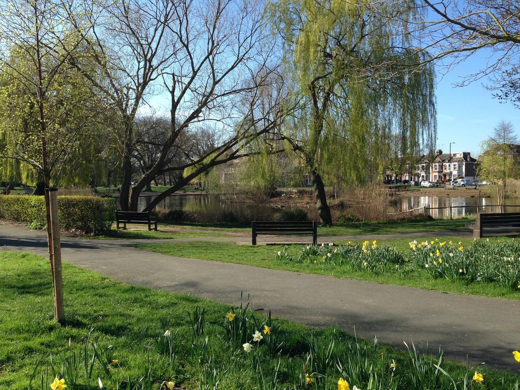 Londonhomegardens Экстерьер фото